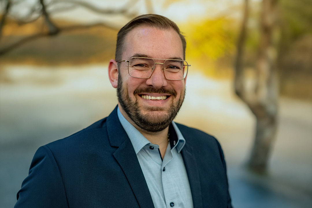 Fabian Trüssel | Trauerredner für persönliche und individuelle Abschiedsfeiern. Einfühlsame Begleitung für Angehörige in schweren Zeiten.